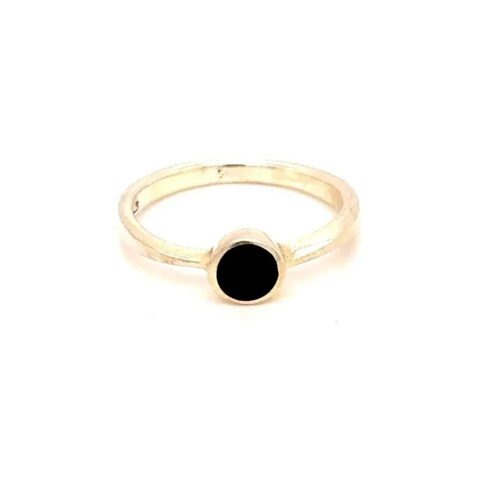 Petite‎ Black Onyx Silver 925 Ring